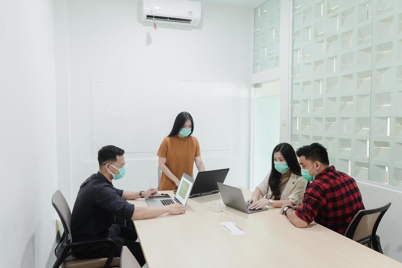 Social Hub By Twospaces Jakarta Ngoại thất bức ảnh